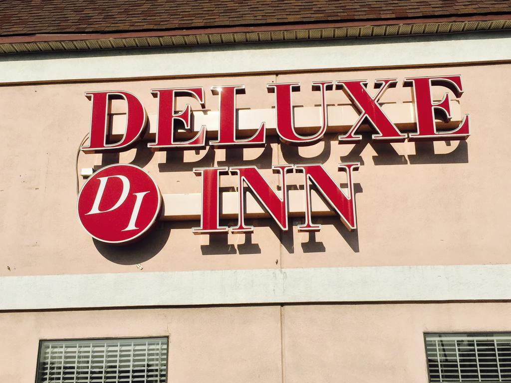Deluxe Inn West Memphis Exterior photo